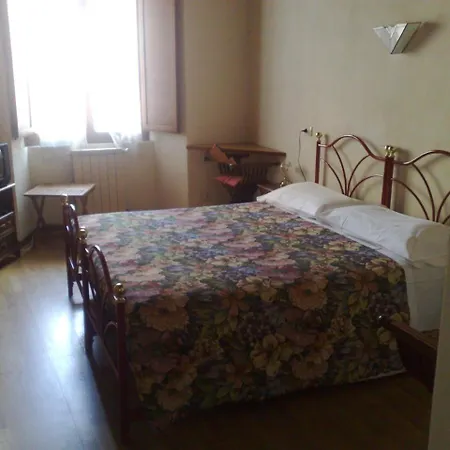 Garibaldi Hotel